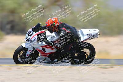 media/May-26-2024-TrackXperience (Sun) [[9b53715927]]/3-Level 2/Session 6 (Turn 7 Inside Speed Pans)/